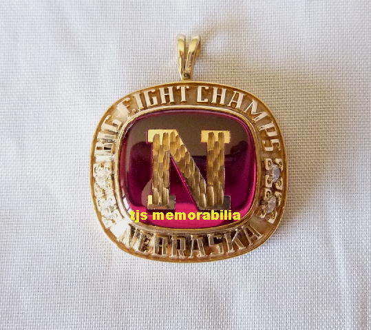 1994 NEBRASKA CORNHUSKERS BIG EIGHT CHAMPIONSHIP RING TOP PENDANT