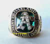 1988 OAKLAND A's AMERICAN LEAGUE CHAMPIONSHIP PENDANT RING